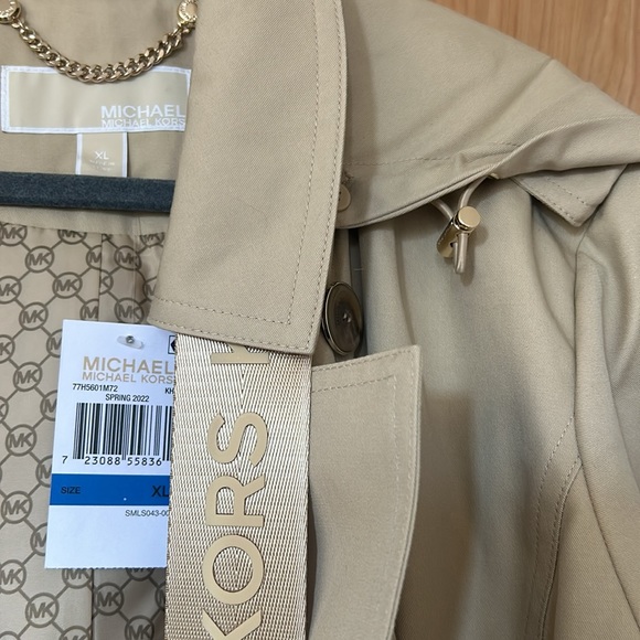 Michael Kors trench coat - Picture 6 of 9